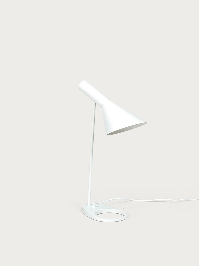 Design pöytävalaisin teräksestä - Jhon NEST DREAM - 12