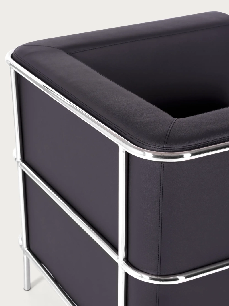 Sofa ze sztucznej skóry z chromowaną ramą ze stali nierdzewnej - Torino NEST DREAM - 1