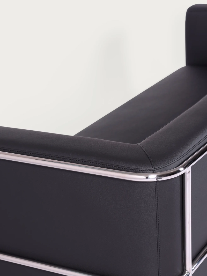 3-istuttava sohva ekonahkaa ja ruostumattomasta teräksestä valmistettu runko - Torino NEST DREAM - 1