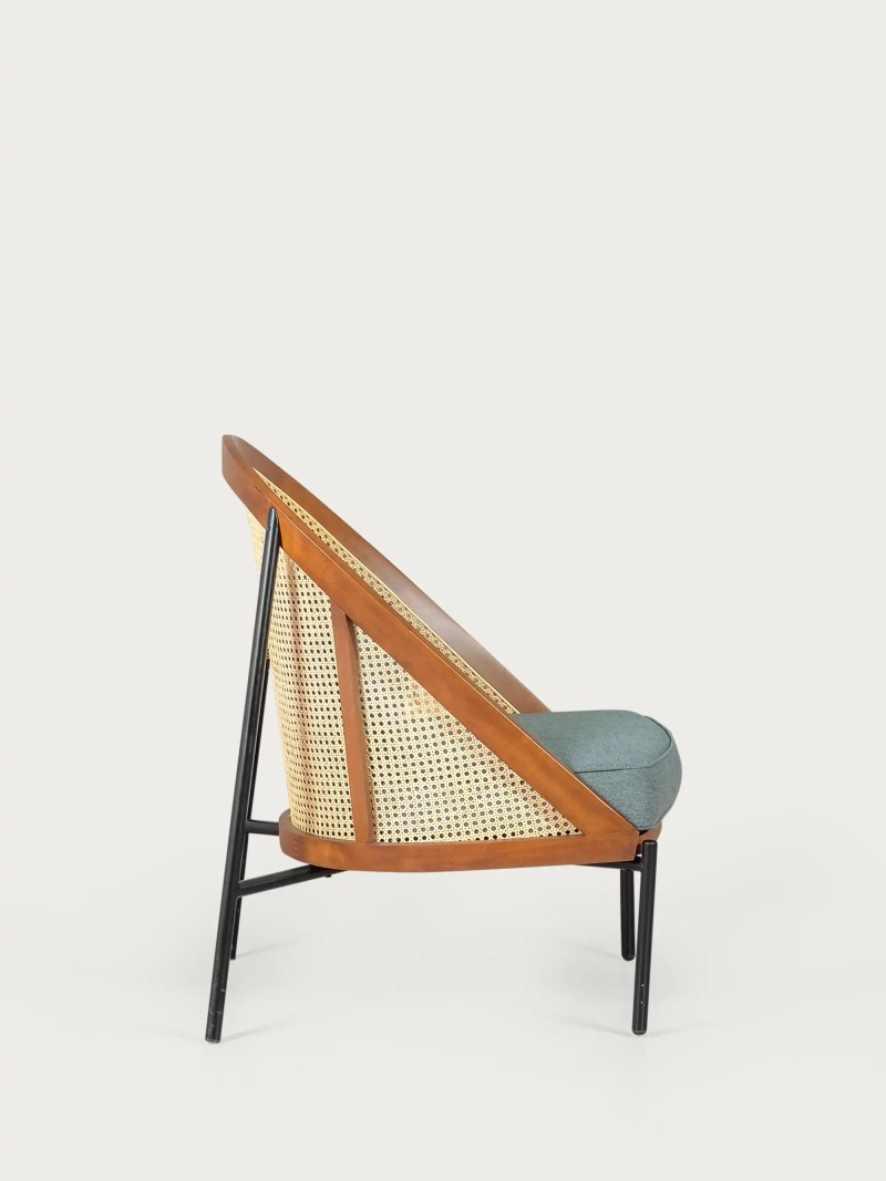Fauteuil rétro vintage en bois de noyer et rotin naturel - Robín NEST DREAM - 1