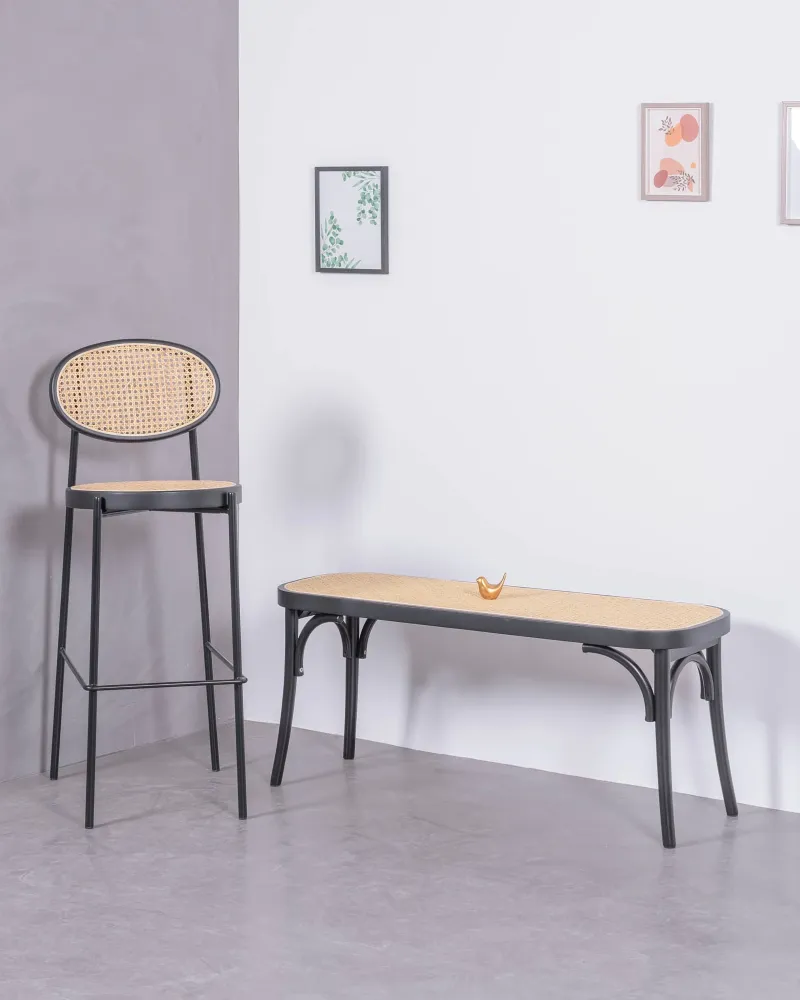 Vintage bænk med klassisk design i naturlig rattan | Shop online Nest Dream