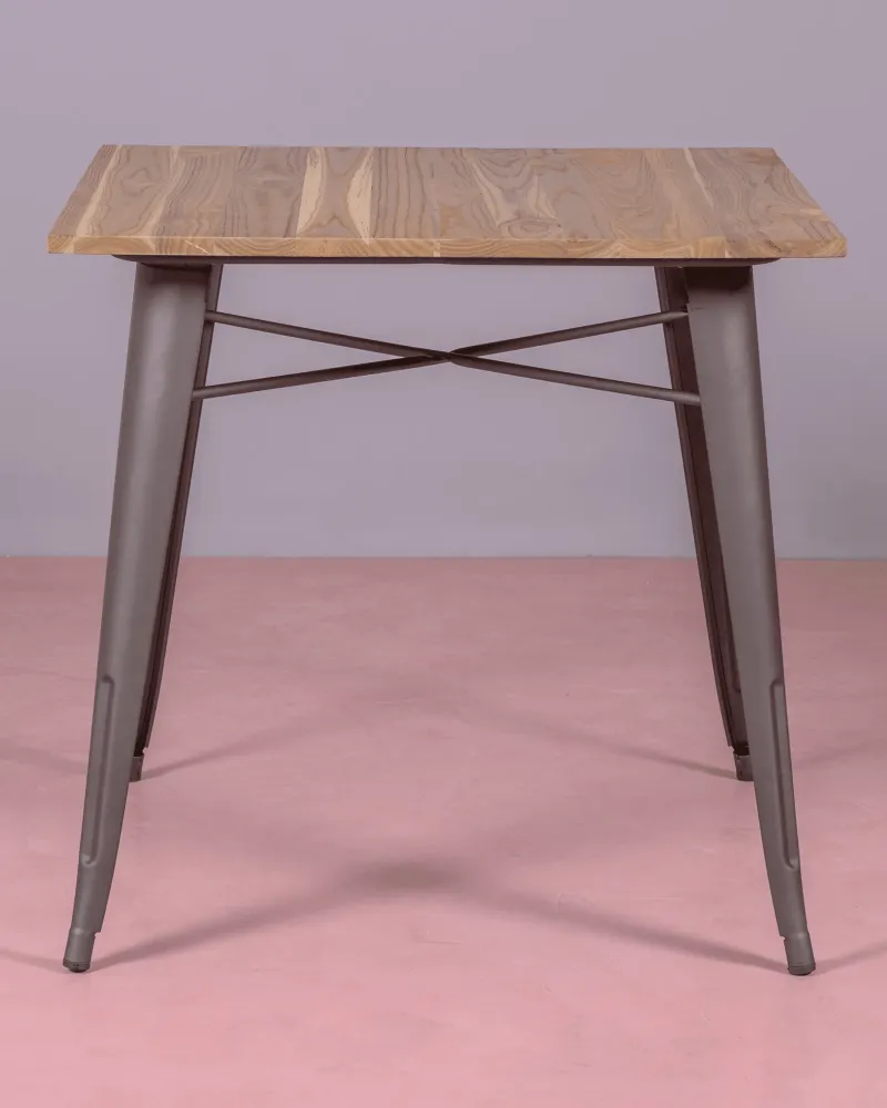 Table Bistro industrielle vieillie avec bois clair | Magasin Nest Dream