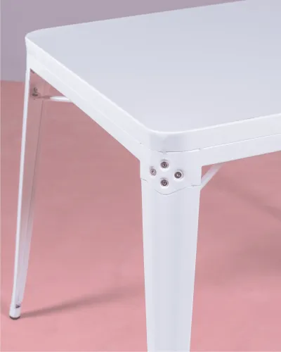 Table Bistro industrielle tout métal | Magasin Nest Dream