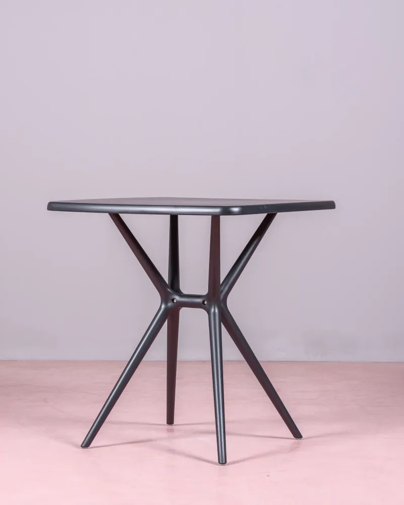 Table design adaptée à une utilisation en extérieur | Magasin Nest Dream