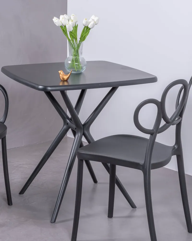 Table design adaptée à une utilisation en extérieur | Magasin Nest Dream