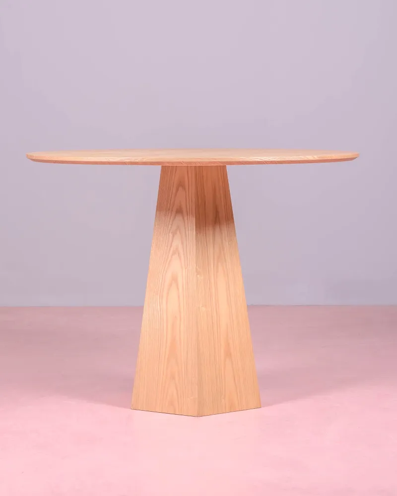 Dining table with central base in ash wood | Free shipping and return