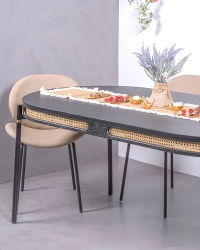 Retro eettafel met rotan details (180x90) | Betaal in termijnen