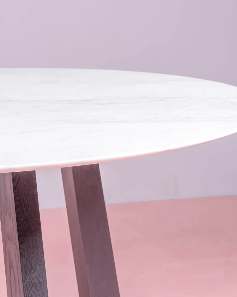 150cm round dining table in Carrara marble | Split payment