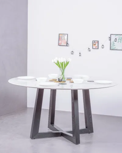 150cm round dining table in Carrara marble | Split payment