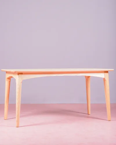 Mesa de comedor Dubli nórdica en madera de fresno | Envío gratis