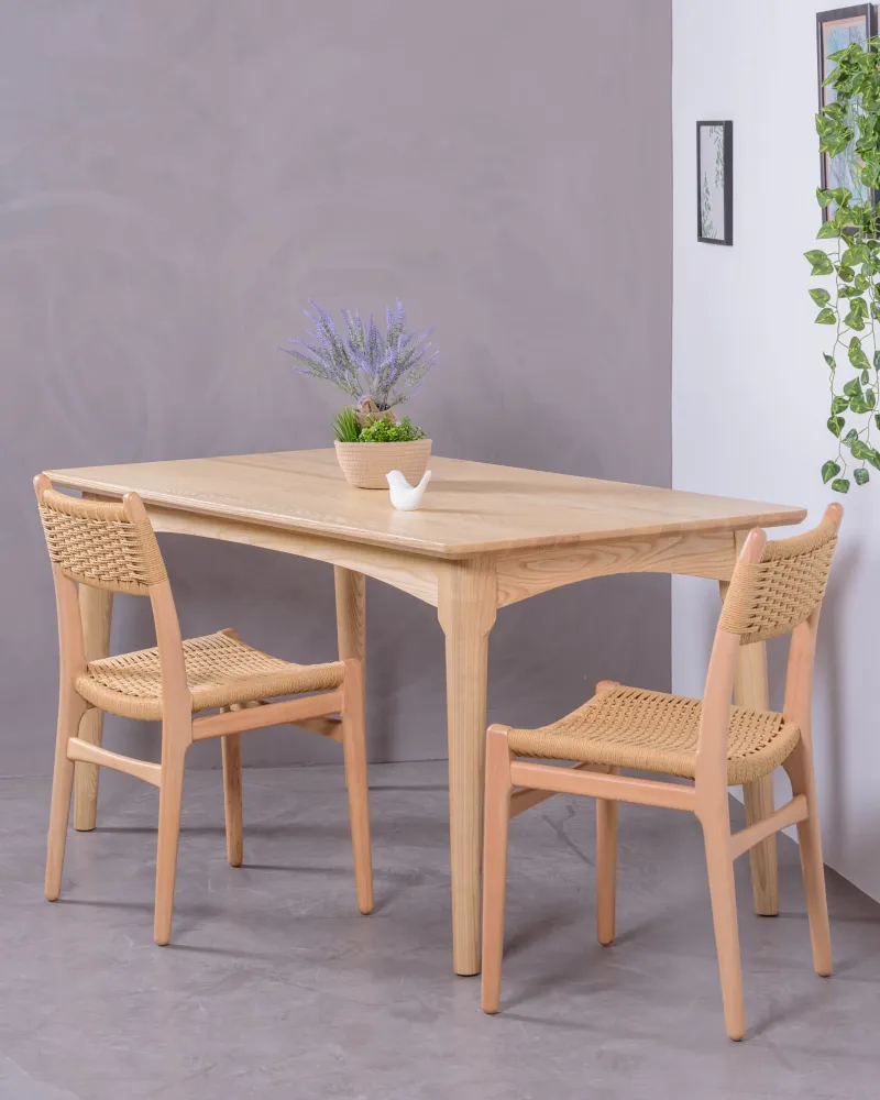 Mesa de comedor Dubli nórdica en madera de fresno | Envío gratis