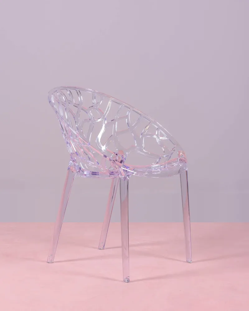 Chaise Chrystal transparent adaptée à une utilisation en extérieur | Magasin Nest Dream