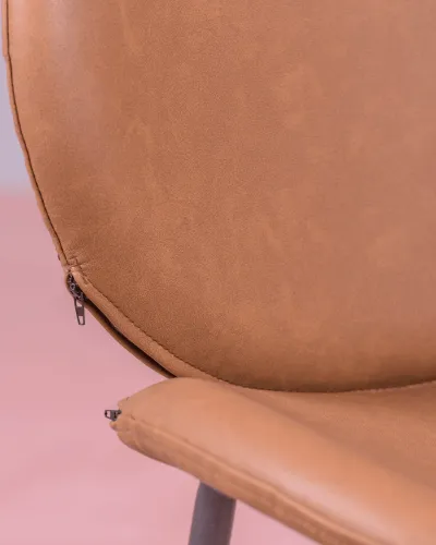 Retro chair upholstered in aged imitation leather | Vintage chairs | Nest Dream