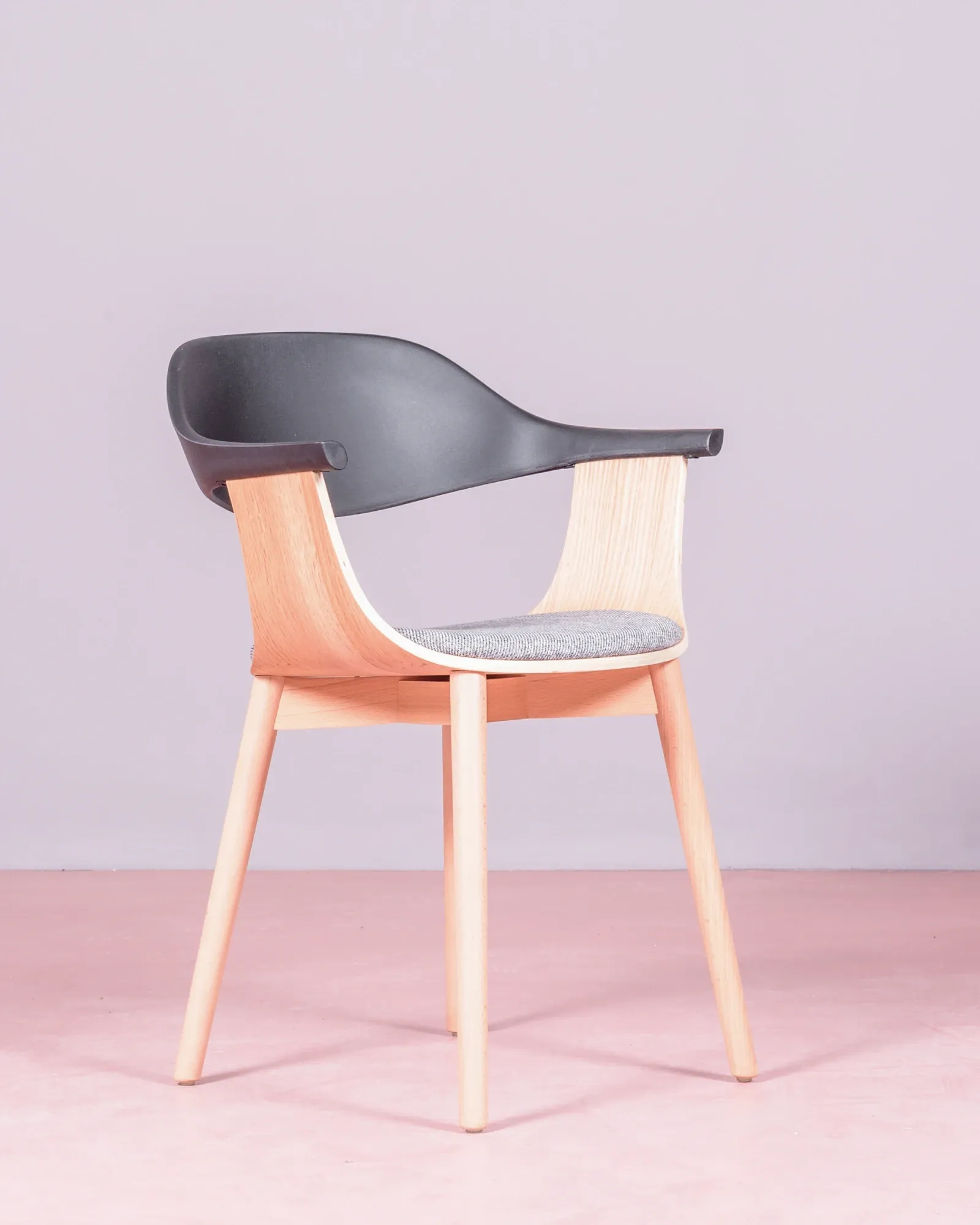 Nordic Hut chair in natural ash | Scandinavian design | Nest Dream