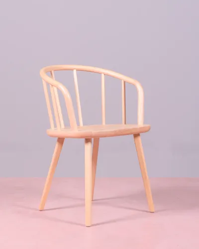 Chaise de salle à manger sculptée à la main avec accoudoirs | Chaises design