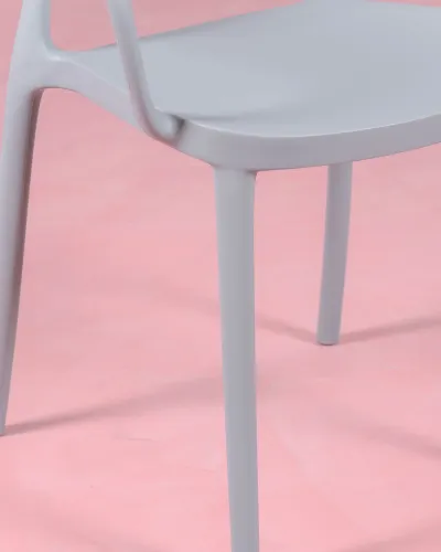 Dream design chair with arms suitable for outdoor use | Nest Dream