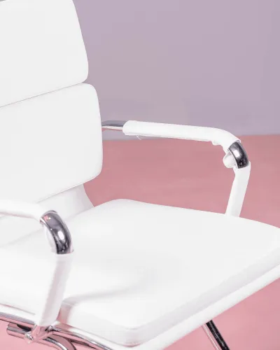 Chaise de bureau Soft Pad à piètement fixe | Rembourré en similicuir | Livraison gratuite