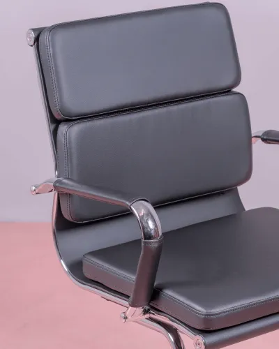 Soft Pad office chair with fixed base | Upholstered in leatherette | Free shipping