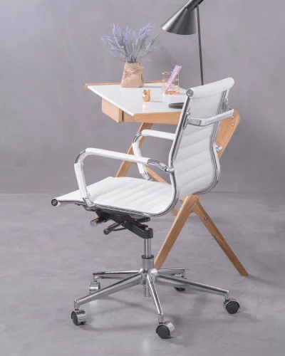 Chaise de bureau inclinable à dossier bas | Magasin Nest Dream