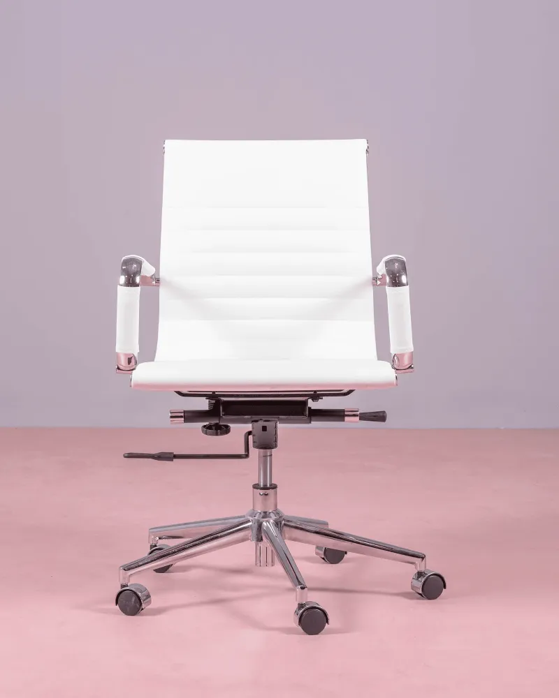 Chaise de bureau inclinable à dossier bas | Magasin Nest Dream