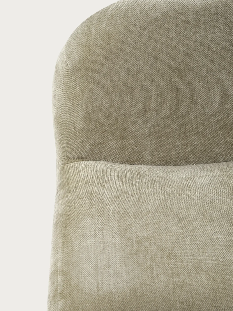 Basel cadeirão de design estofado, estilo minimalista e confortável