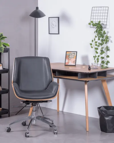 Chaise de bureau scandinave recouverte de cuir | Livraison gratuite