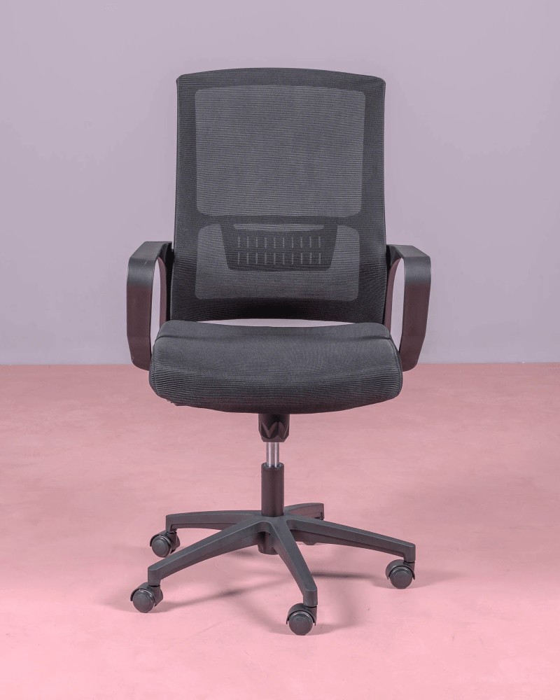 Black ergonomic office chair in breathable mesh | Nest Dream