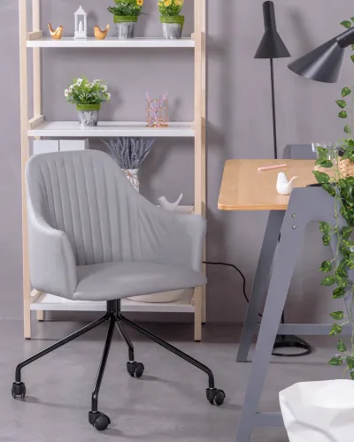 Chaise de bureau Skyline en différentes couleurs en polyester | Nest Dream