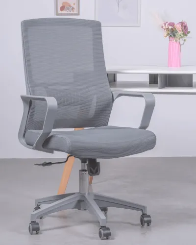 Ergonomic office chair with wheels in gray | 5 years warranty