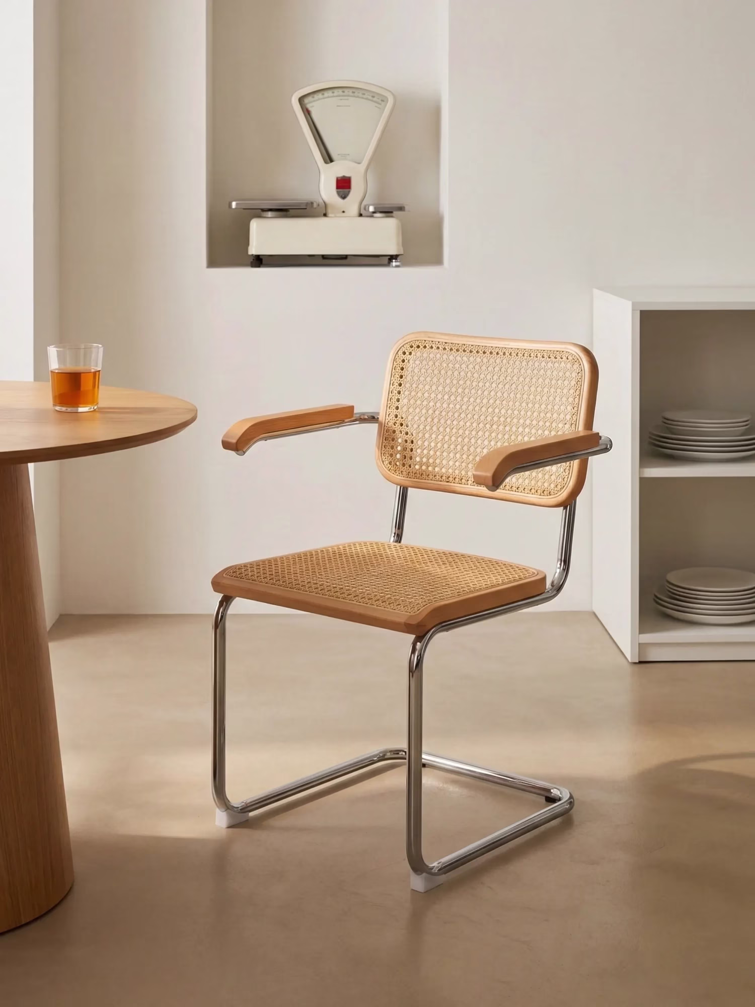Silla retro con reposabrazos en ratán natural y madera de haya - Frank NEST DREAM - 14