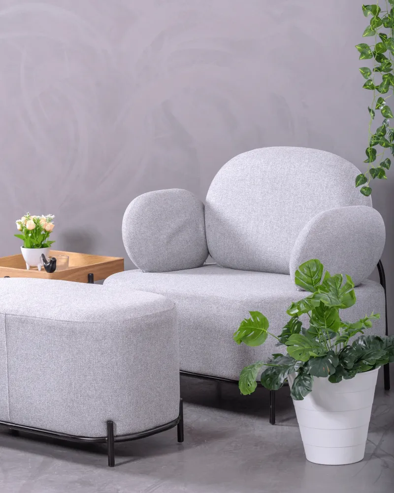 Minimalistyczna sofa 1-osobowa z podłokietnikami | Kolekcja Clair - Nest Dream