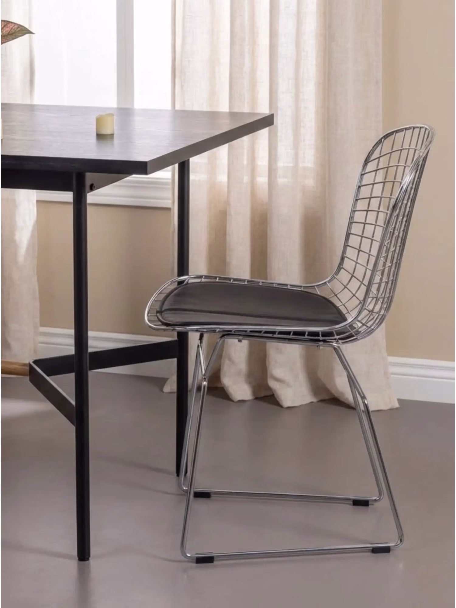 Ergonominen ruostumattomasta teräksestä valmistettu ruokailutuoli - Berta NEST DREAM - 1