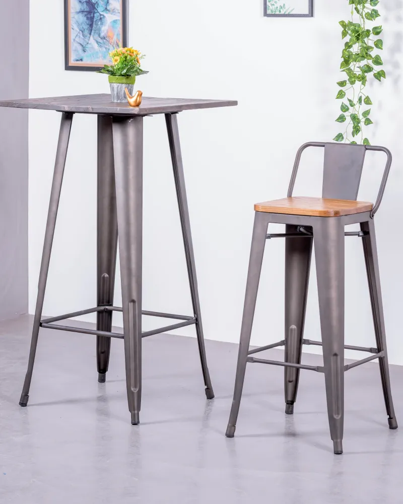 Industrial stool in aged steel with low backrest | Nest Dream