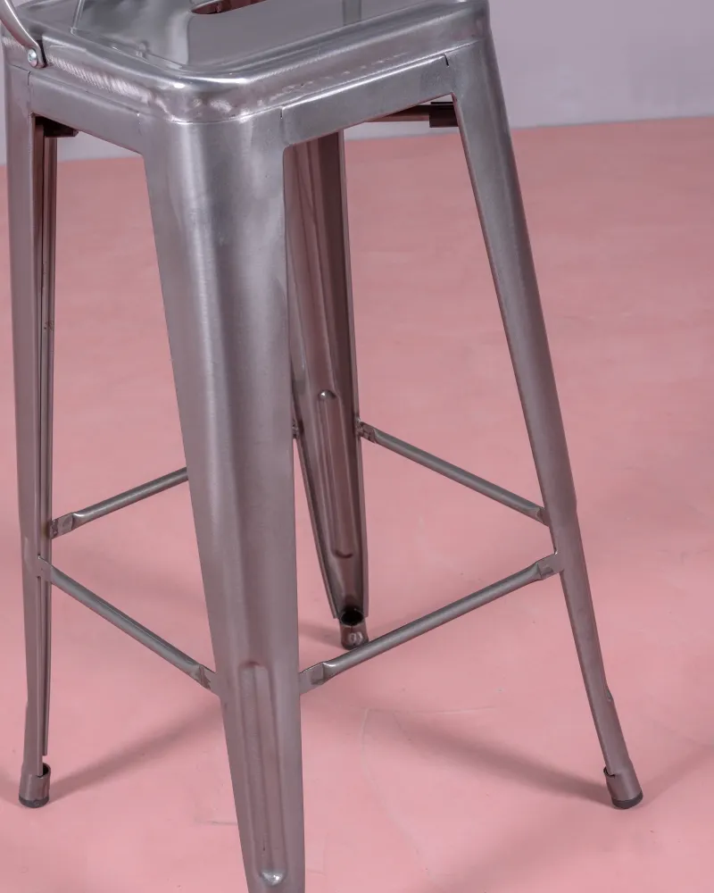 Industrial metallized steel stool with high backrest | Nest Dream