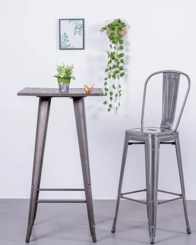 Industrial metallized steel stool with high backrest | Nest Dream