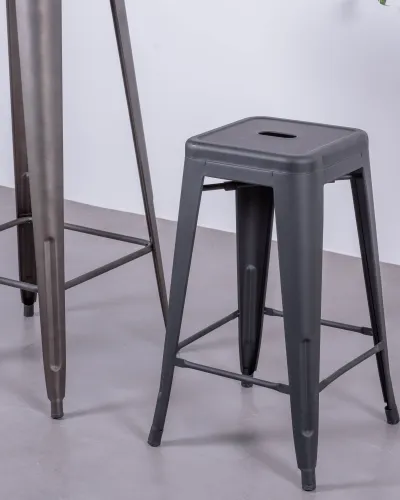 Tabouret empilable en acier métal (68cm) | Magasin de meubles Nest Dream