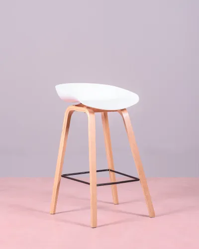 Nordic design Daxer stool with beech legs | Nest Dream