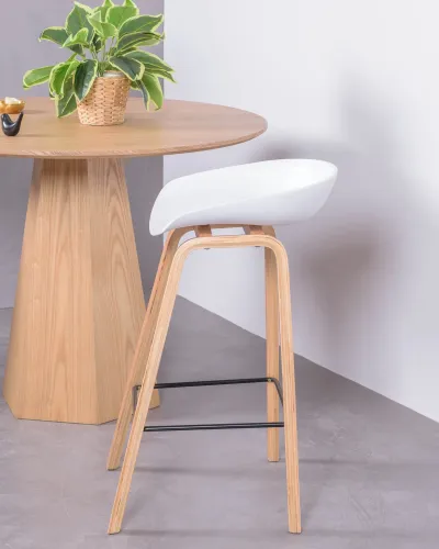 Tabouret Daxer au design nordique avec pieds en hêtre | Nest Dream