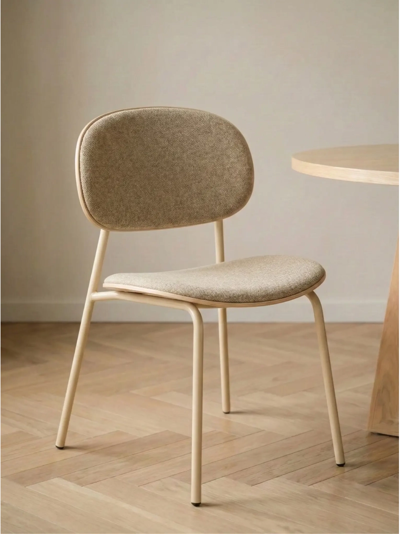 Ergonomická a stohovateľná jedálenská stolička - Carlotta NEST DREAM - 1