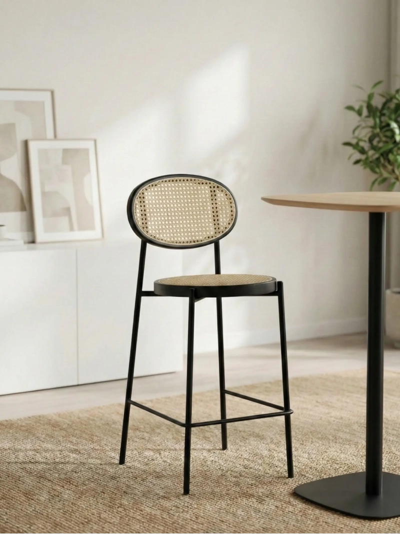 klasszikus kialakítású vintage szék természetes rattanból (65cm) - North NEST DREAM - 1