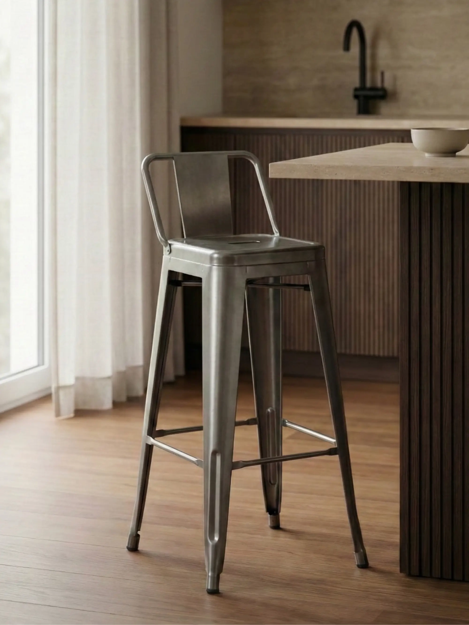 zsámoly ipari fémezett acélból, alacsony háttámlával (76cm) - Bistro NEST DREAM - 1