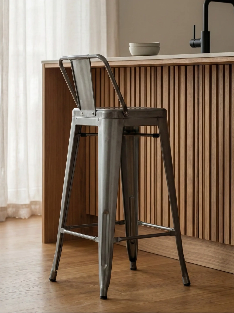 Sgabello industriale in metallo con schienale basso (66 cm) - Bistro NEST DREAM - 1