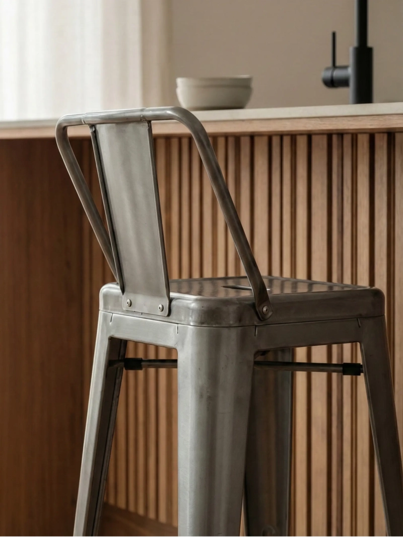 Teollinen metallijakkara matalalla selkänojalla (66cm) - Bistro NEST DREAM - 5