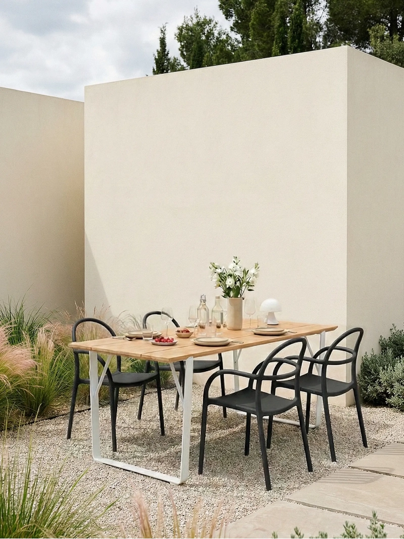 Designová stohovatelná židle do interiéru i exteriéru - Masters NEST DREAM - 1