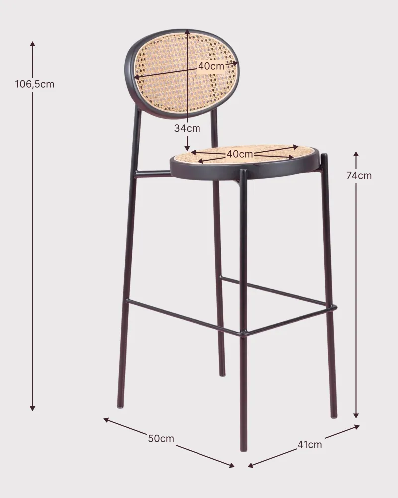 Vintage stool with classic design in natural rattan | North Collection