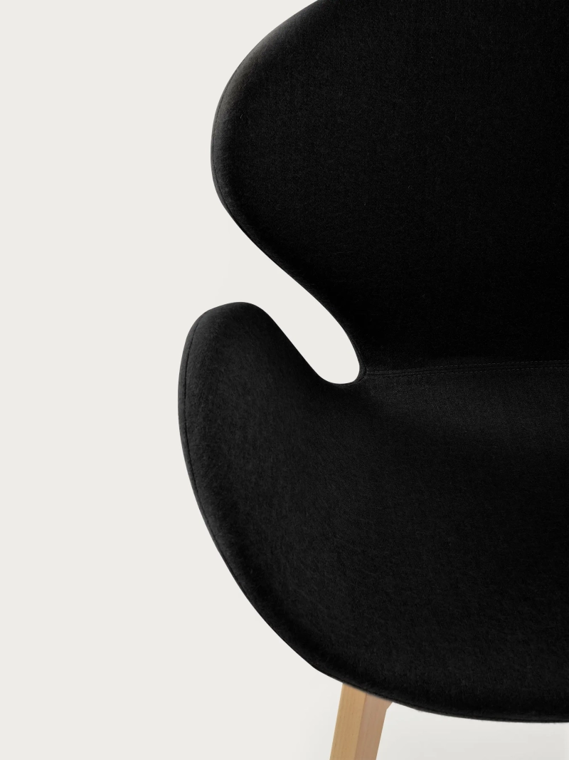 Nordic design karosszék kőrisfa alappal - Swart NEST DREAM - 11