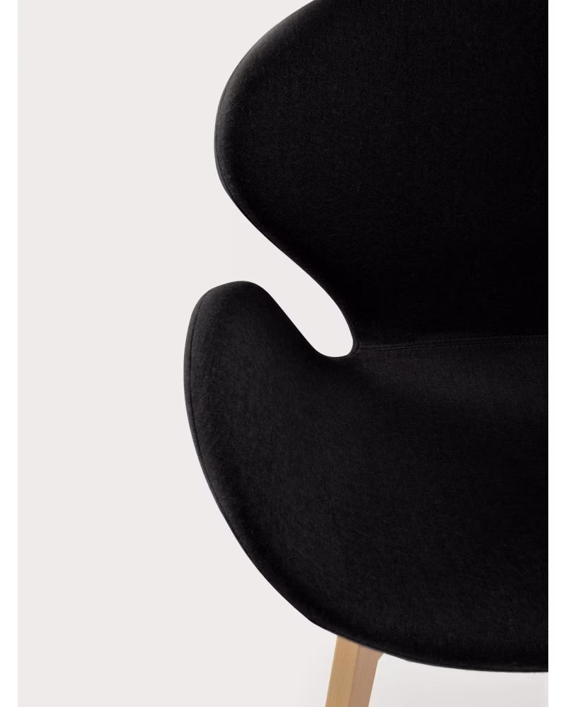 Nordic fauteuil design avec base en bois de frêne - Swart NEST DREAM - 13