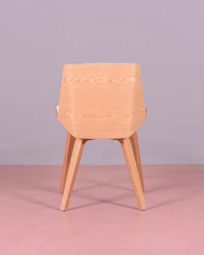 Silla de madera de arce clara con cojín | Devolución gratuita - Nest Dream