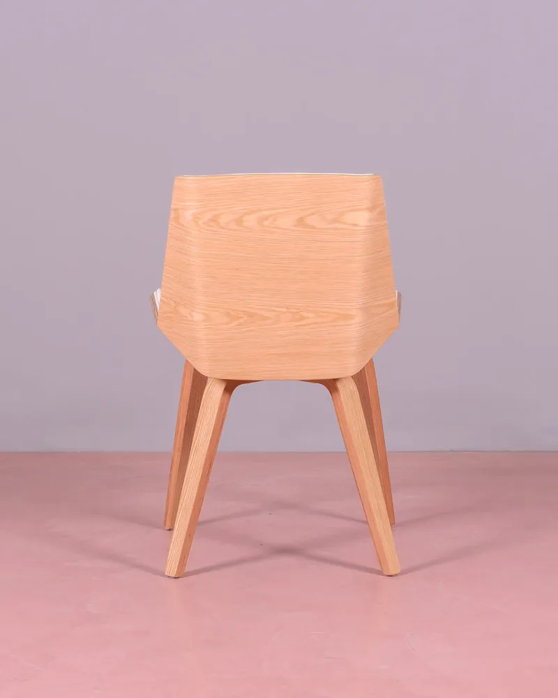 Silla de madera de arce clara con cojín | Devolución gratuita - Nest Dream