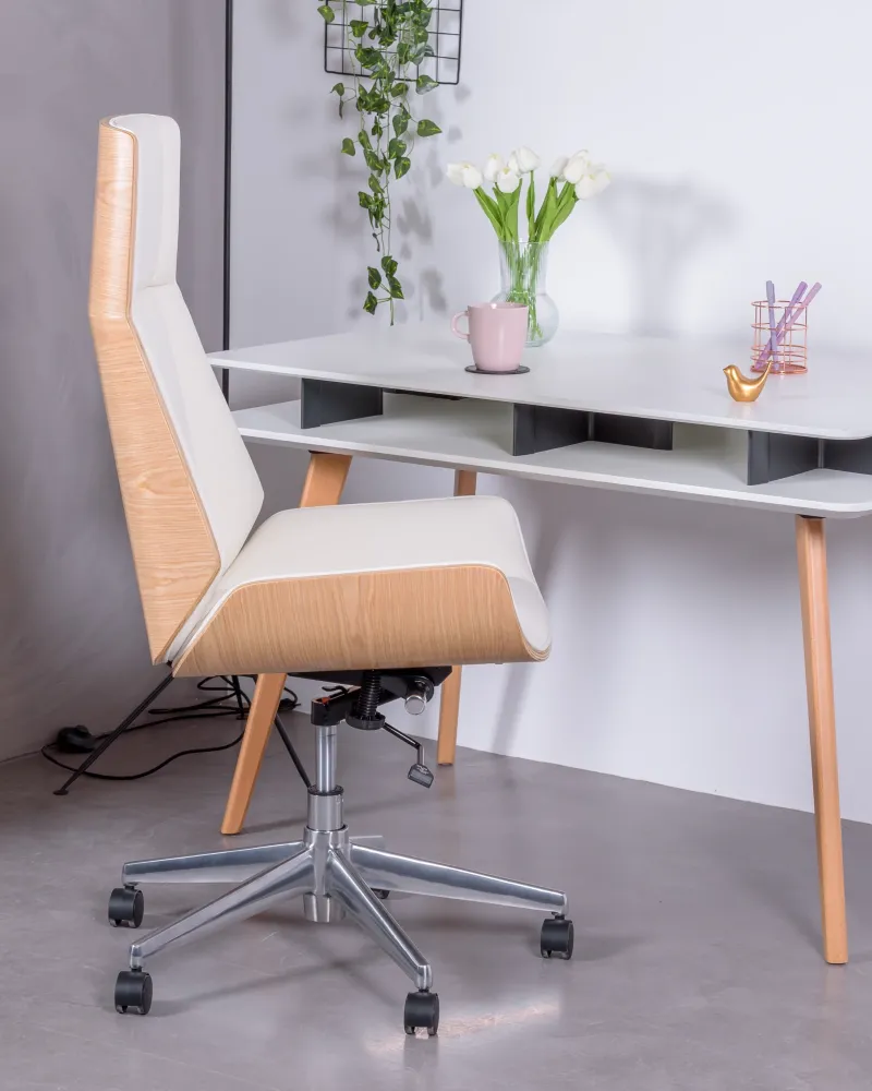 Chaise de bureau à dossier haut en bois d'érable et similicuir | Livraison gratuite